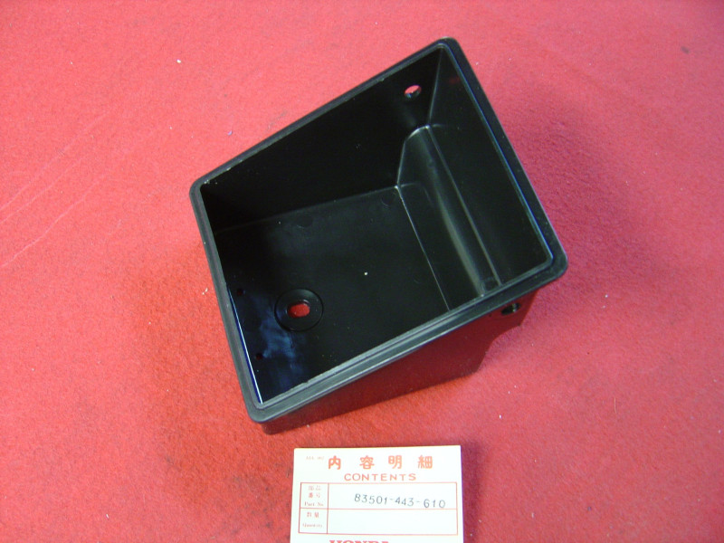 Boîte à outils Honda CB250N CB400N - Réf. 83501443610