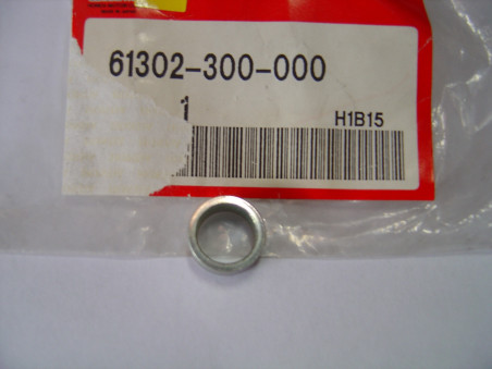 Entretoise Cuvelage Phare Honda CB500 CB550 CB750 CB450 | 61302300000