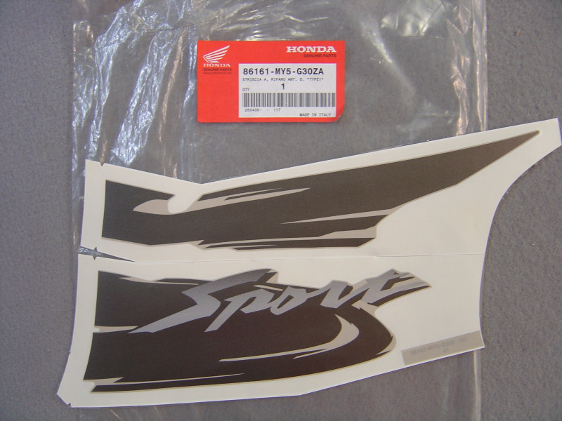 Autocollant Carénage Avant Droit Honda CB500S - 86161MY5G30ZA