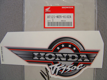 Autocollant réservoir droit Honda VF750CP/CR – Réf. 87121MZ5610ZA