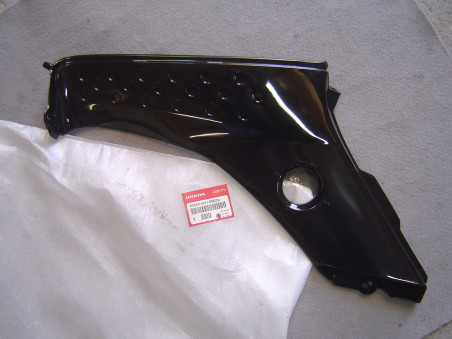 Cache latéral gauche Honda TRX400EX 99-03 NH1 – Réf. 83650HN1000ZA