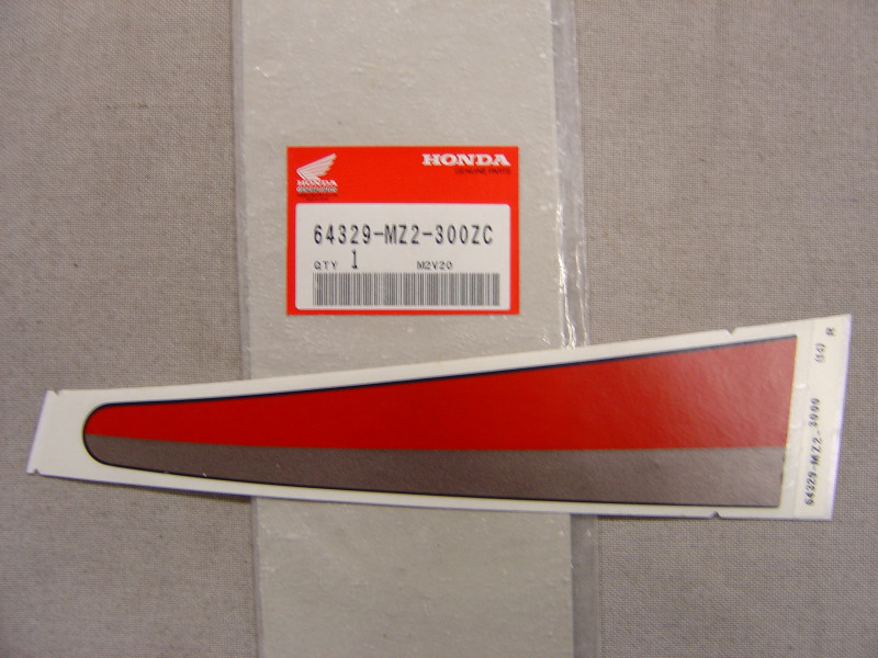 Décor Autocollant CBR1000FP 93 Gauche Honda – Réf. 64329MZ2300ZC