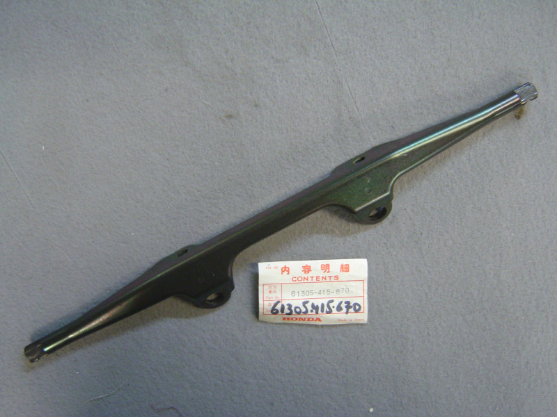Support clignotants avant Honda CX400 CX500 - Réf. 61305415670