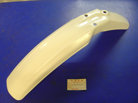 Garde-boue avant Honda XL125SZ 1979 NH-24 - Occasion