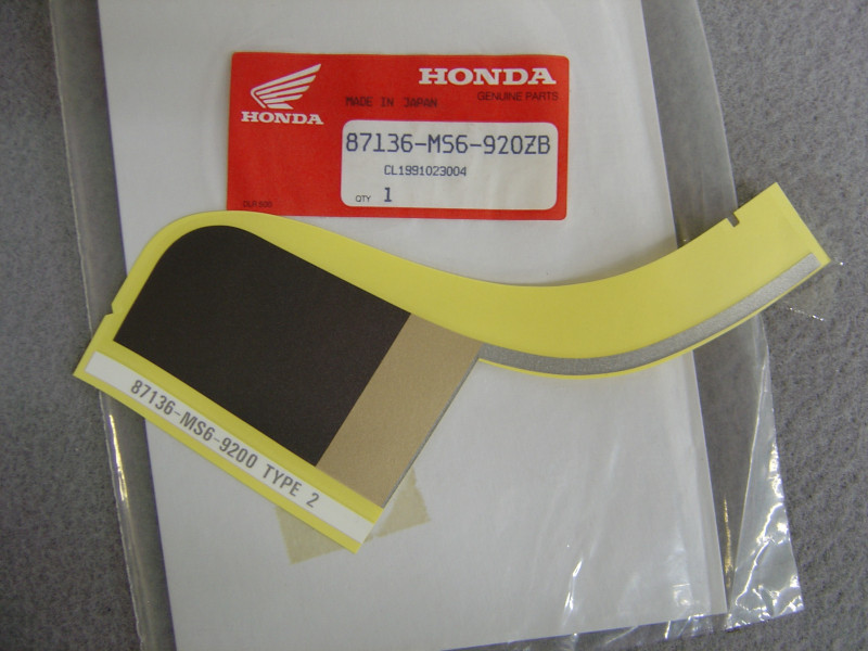 Autocollant Décor Droit Auvent Honda XL600VM 91 - Réf. 87136MS6920ZB