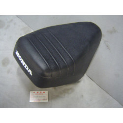 Selle monoplace Honda NB50M – Réf. 77100GE8000
