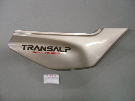Cache latéral droit Honda 600 XLV 1988 - Réf 83520MM9780ZC