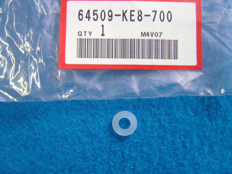 Rondelle plastique  carénage de CBR600 87/98 CBR900 92/99 HONDA 64509-KE8-700