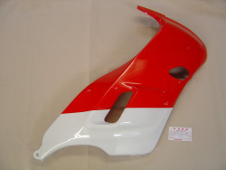 Cache latéral droit de MBX80 code couleur R134 plus livrable Honda