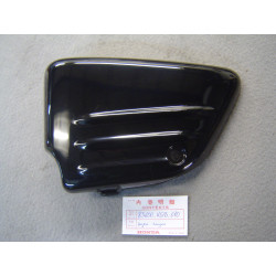 Cache latéral gauche noir Honda VT125C 99-02 – Occasion