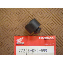 Silentbloc sous selle Honda 77206-GF0-000