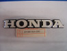 Emblème réservoir gauche Honda CB750 K2 - Réf. 87122341000