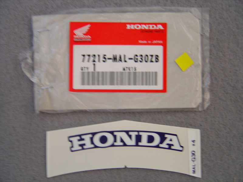 Autocollant carénage siège Honda CBR600FW 1998 R127A