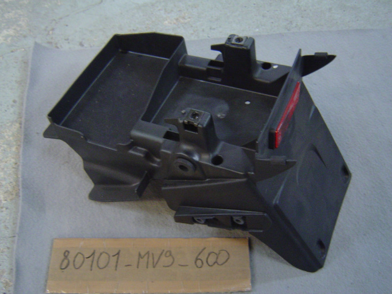 Garde-boue arrière Honda CBR600 1991-1994 – Réf. 80101MV9600