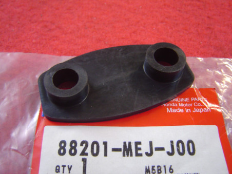 Embase Caoutchouc Rétroviseur Honda CB1300 05-13 | 88201MEJJ00