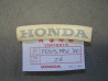 Autocollant carénage AR Honda VF1000FE – Réf. 77209MB6300ZA