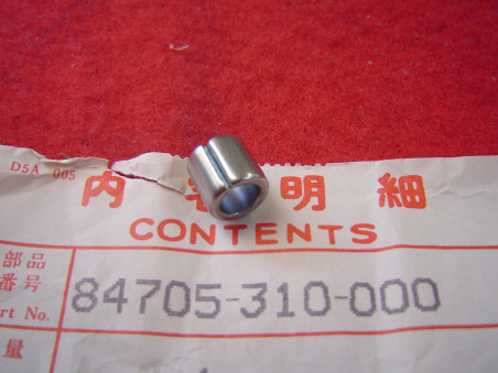 Entretoise Honda CB500 CB550 CB125TD - Réf. 84705310000