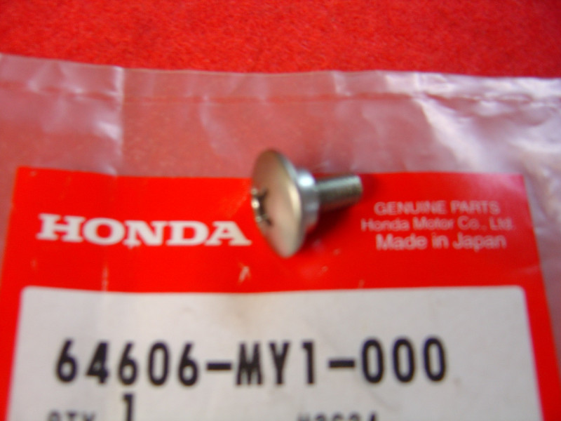 Vis couvercle filtre à air Honda XRV750 93/01 - 64606-MY1-000