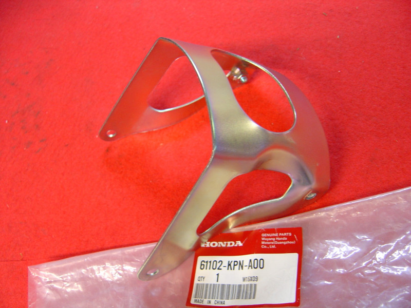 Pontet Garde Boue Avant Honda CB125F 61102-KPN-A00