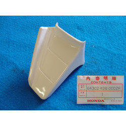 Spoiler inférieur droit carénage AV Honda NH125 83 – Réf. 64302KG8000ZA