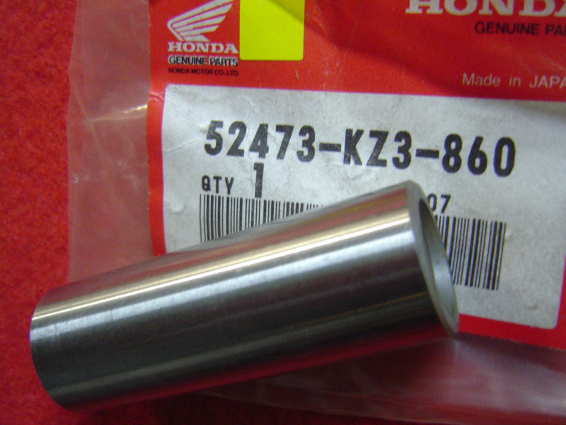 Entretoise Suspension Honda CR125R CR250R – Réf. 52473KZ3860