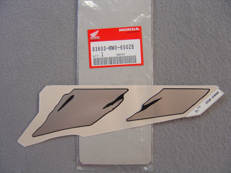 Décor autocollant latéral droit Honda CBR900RRN 1992 – 83603MW0600ZB