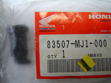 Serrure Cache Latéral G Honda XRV650 88/89 - Réf. 83507MJ1000