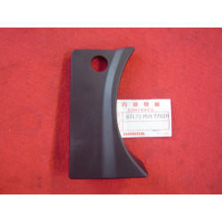Garniture avant gauche faux réservoir Honda GL1200 | 83172MG9770ZA