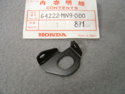 Support dans montage de carénage de NX650 88 idem 64222MN9871