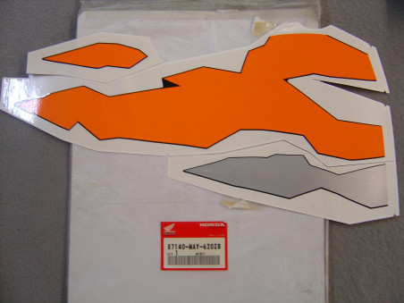 Autocollant Réservoir Droit Honda XRV750T 1996 - 87140MAY620ZB