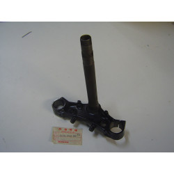 Té inférieur de fourche Honda CB750KB FB FC F2C - Réf. 53200MA4600ZA