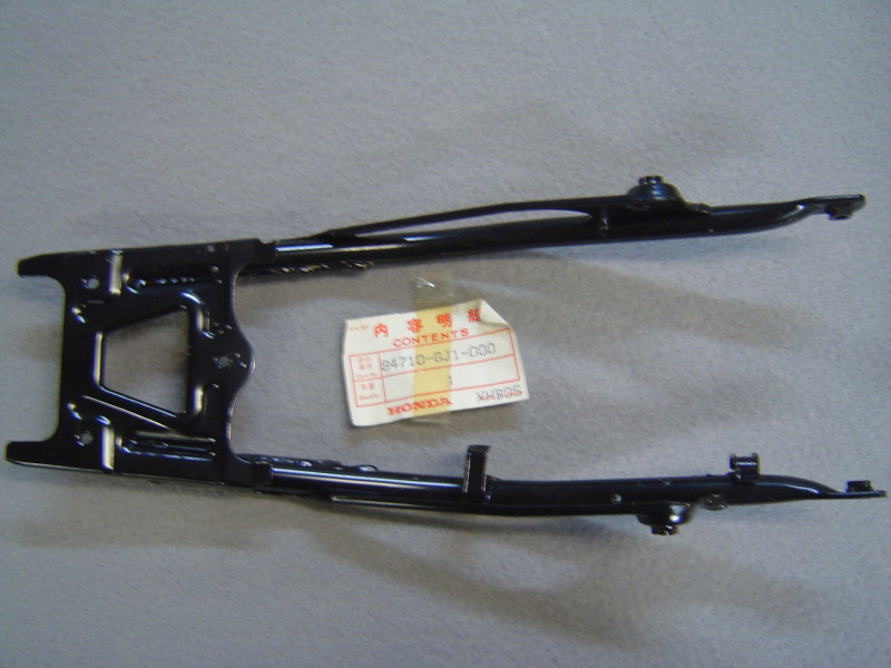 Support arrière garde-boue Honda MTX50R - Réf. 84710GJ1000