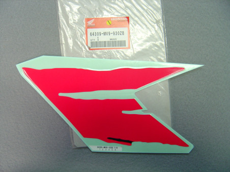 Autocollant "C" auvent inférieur droit Honda CBR 600 FP 1993