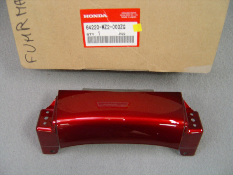 Cache inférieur avant Honda CBR1000F - Réf. 64220MZ2000ZG
