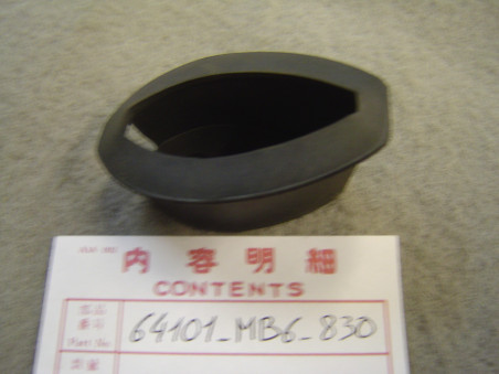 Caoutchouc clignotant avant droit Honda VF1000F2 - 64101MB6830