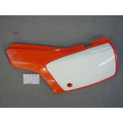 Cache latéral gauche Honda XL600LE R-119 | Occasion