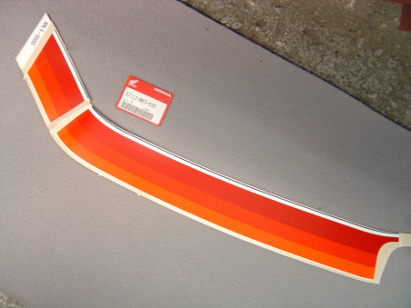 Sticker gauche de réservoir de XL 600LMF 85 HONDA 87112-MK5-600