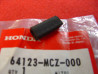 Caoutchouc cache latéral Honda CB900F 64123MCZ000