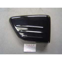 Cache latéral droit noir Honda VT125C Shadow 83500-KGB-610