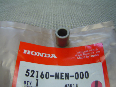 Entretoise Roulette Chaîne Transmission Honda | Réf. 52160MEN000