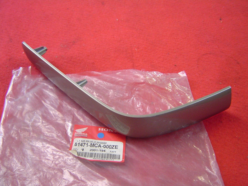 Enjoliveur sacoche AR gauche NH469M Honda GL1800 – Réf. 81471MCA000ZE