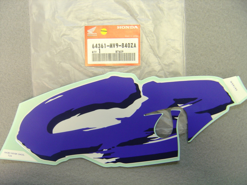 Décor autocollant capot inférieur gauche Honda CBR600FR 94