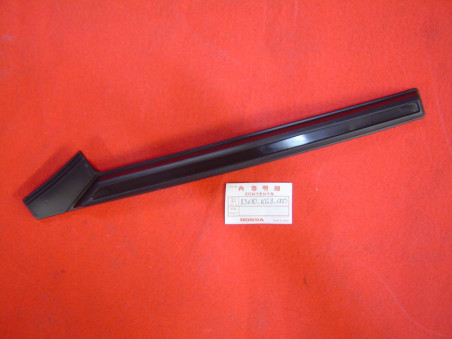 Moulure Carénage AR Gauche Honda NH125 - Réf. 83610KG8000