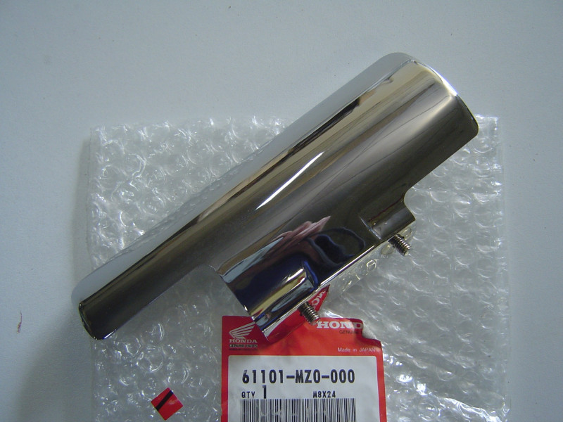 Cache Chromé Garde Boue Avant Droit Honda GL1500 - 61101MZ0000