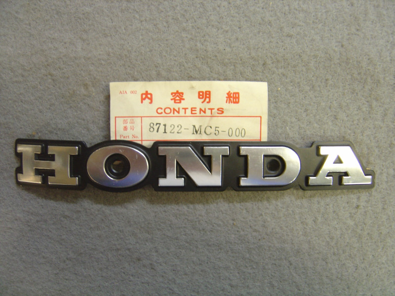 Logo Réservoir Droit Honda CX400E CX500E – Réf. 87122MC5000