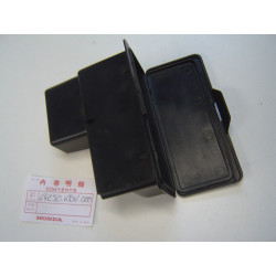 Vide poche Honda CB500S 98-02 - Réf. 64250KBV000
