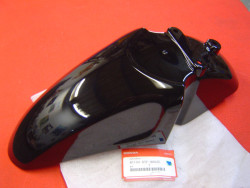 Garde boue AV de SH125 09/12 code couleur NHA-84P