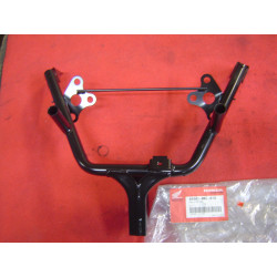 Araignée de carénage Honda NT650V 98-05 | Réf. 64501MBL610