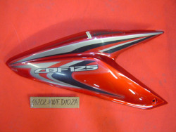 Demi tète de fourche coté gauche de CBF125 2013 Honda 64202-KWF-D10ZA
