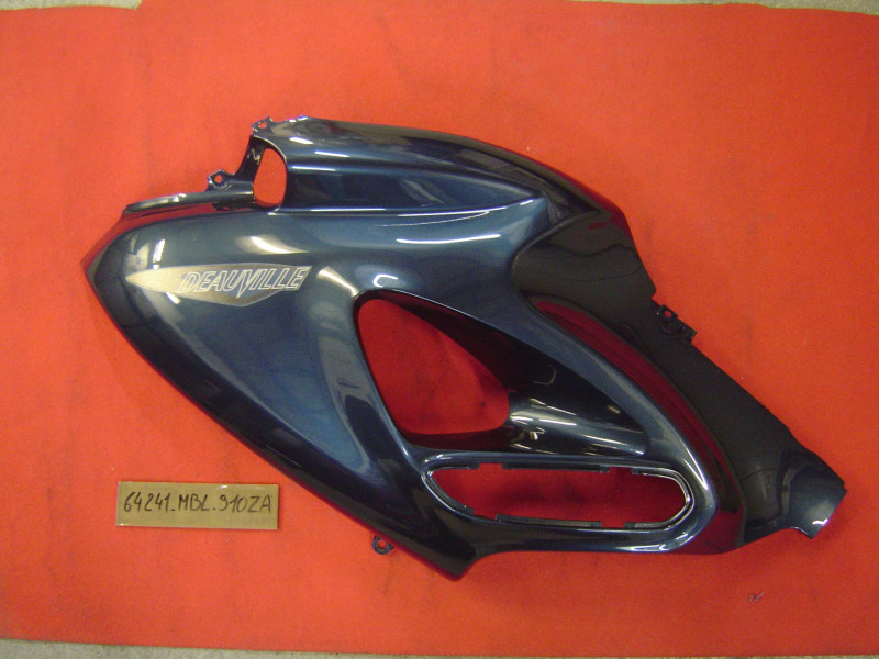 Flanc carénage gauche Honda NT650V 2000 – Réf. 64241MBL910ZA
